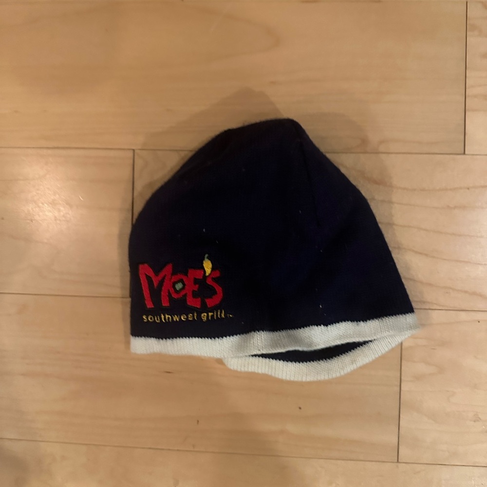 MOES southwest grill beanie, unworn vintage
